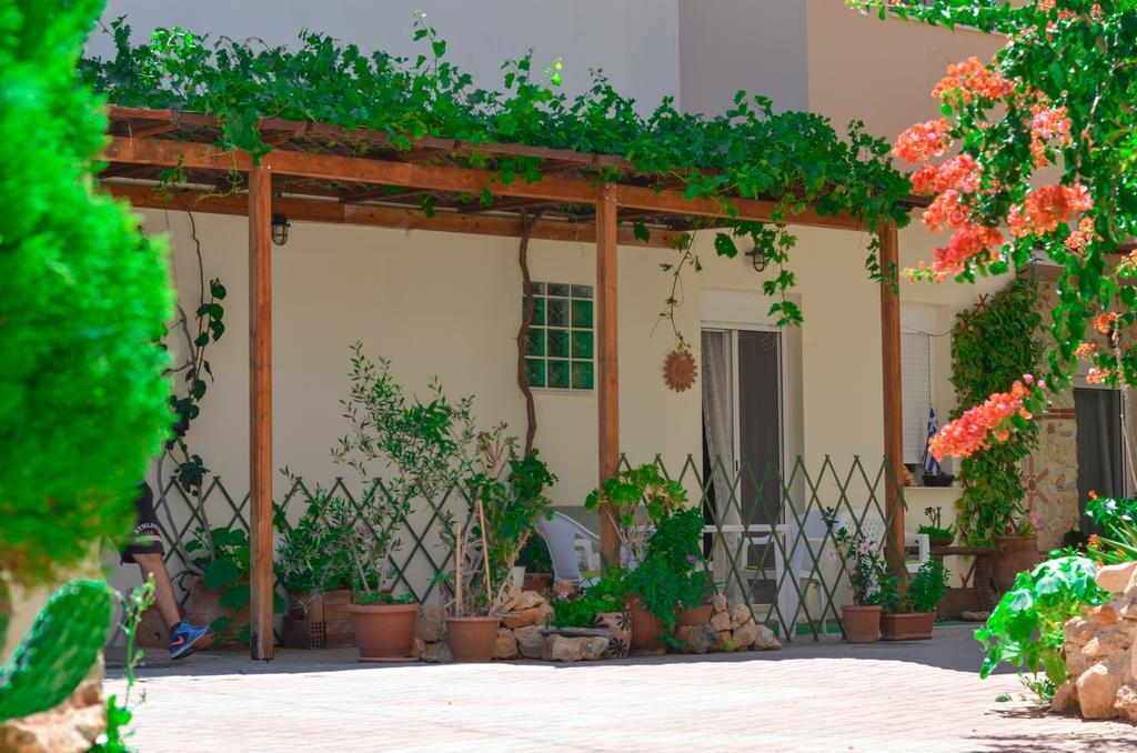 הרסוניסוס Home Suites מראה חיצוני תמונה