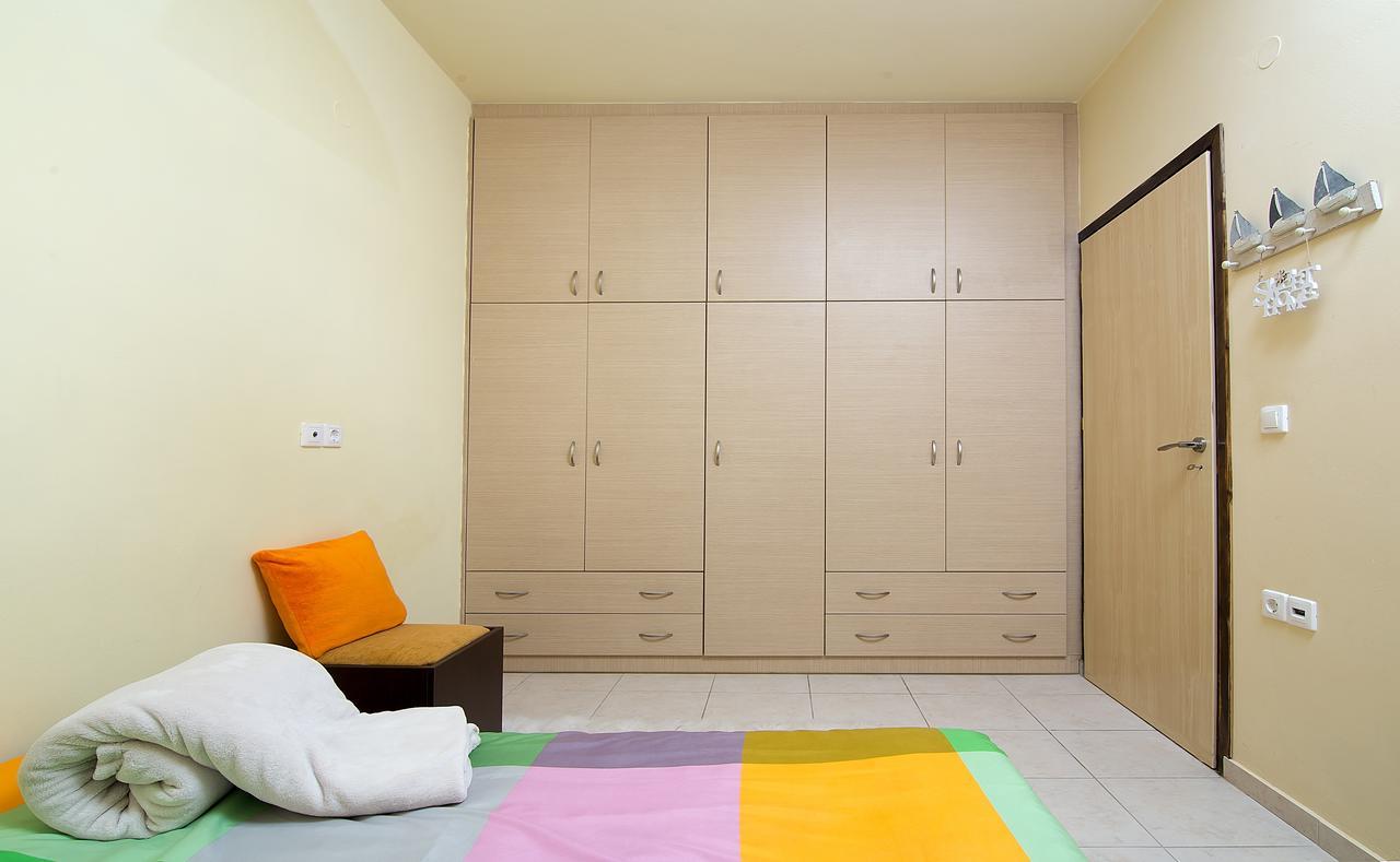 הרסוניסוס Home Suites מראה חיצוני תמונה