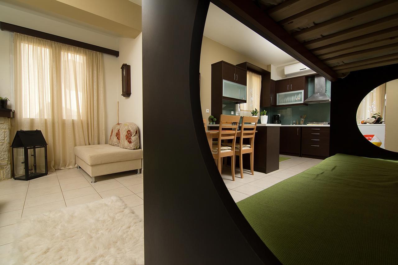הרסוניסוס Home Suites מראה חיצוני תמונה