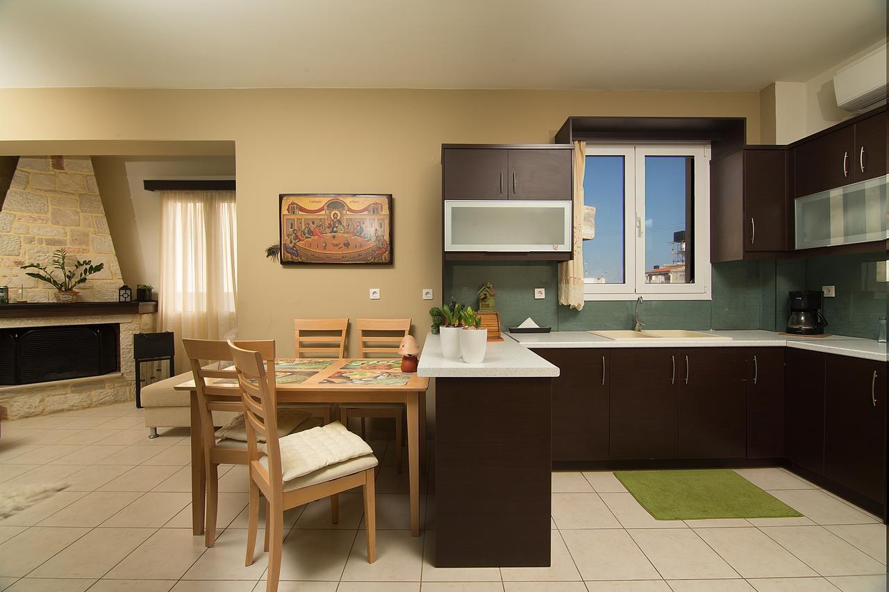 הרסוניסוס Home Suites מראה חיצוני תמונה